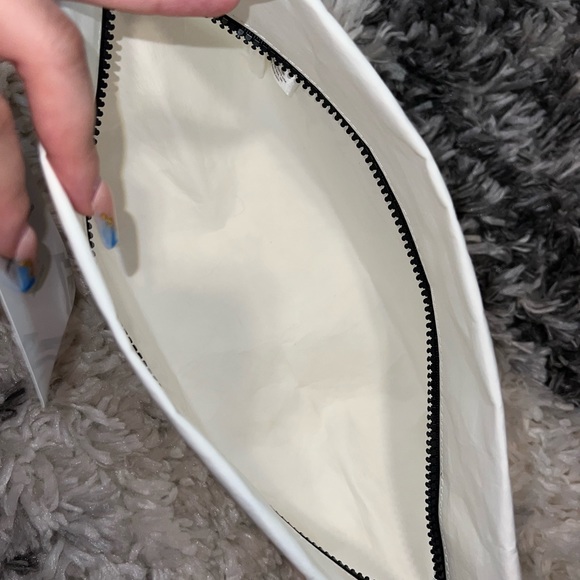 Pink Victorias Secret Bags NWT DIY Pink Cosmetic Bag - Picture 5 of 5